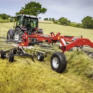 Markenprodukt Massey Ferguson Schwader "MF RK" 2 Kreisel, Schwad mittig