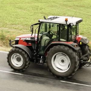 Abverkauf Massey Ferguson Traktor "MF 4700 M"